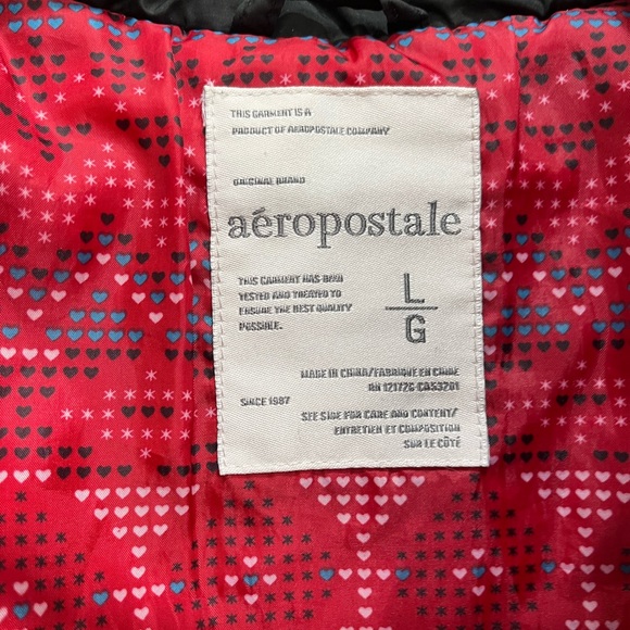 Aéropostale Vest! - Picture 3 of 3